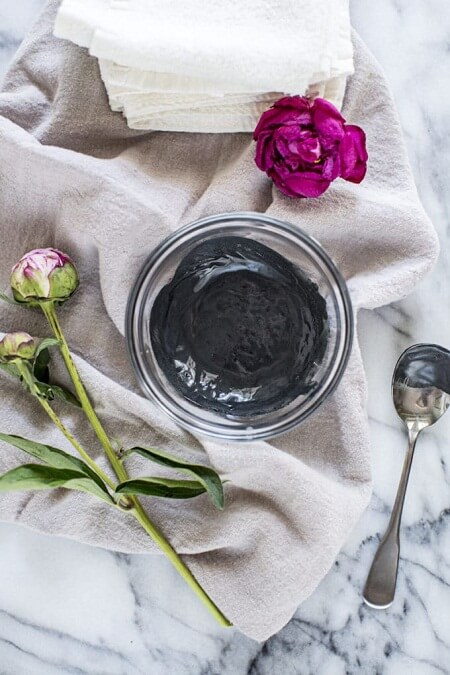DIY CHARCOAL CLAY FACE MASK FOR ACNE AND BLACKHEADS - 10 Homemade Masks For Blackheads and Open Pores - DIY