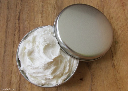 EASY COOLING FOOT AND LEG BUTTER RECIPE - 10 Homemade Natural Hand & Foot Creams - DIY